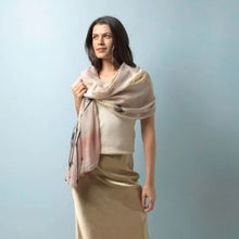 Load image into Gallery viewer, Stork kimono - plaster pink
