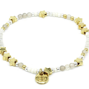 Porrima pearl & gold star charm stretch bracelet