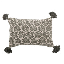 Load image into Gallery viewer, Ritchi cushion - green
