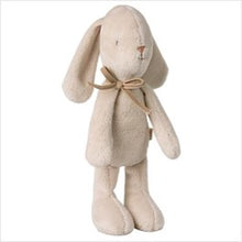 Load image into Gallery viewer, Soft bunny - small - off white
