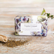 Load image into Gallery viewer, Sweet hydrangea &amp; green tea soap
