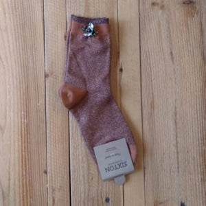 Tokyo socks with bee pin - rust
