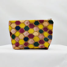 Load image into Gallery viewer, Queen bee make-up bag
