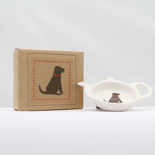 Load image into Gallery viewer, Teabag dish - chocolate labrador
