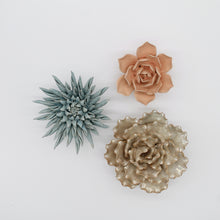 Load image into Gallery viewer, Coral 6 - small - rose grey
