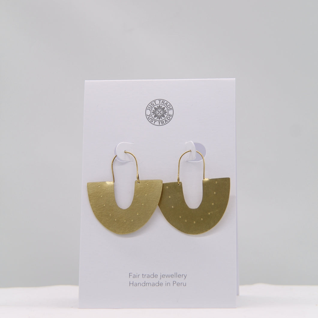 Arch hoop earrings - brass