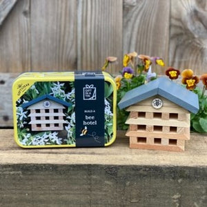 Build a bee hotel in a tin