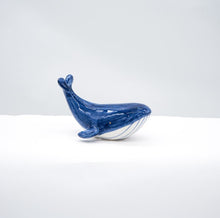 Load image into Gallery viewer, Magnetic decorative whale
