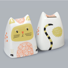 Load image into Gallery viewer, Clara the cat money box - green
