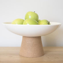 Load image into Gallery viewer, Earthware fruit bowl - cream
