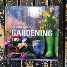 Load image into Gallery viewer, Little book of gardening tips
