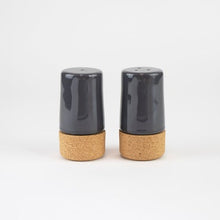 Load image into Gallery viewer, Earthware salt and pepper - storm grey
