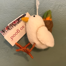 Load image into Gallery viewer, Chirpy chicks - Baxter (white) hanging felt dec
