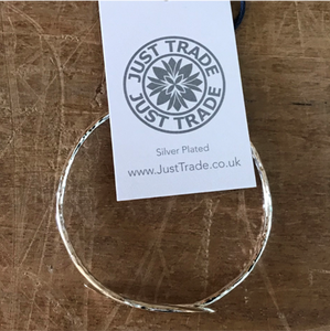 Meadow bangle - silver plated